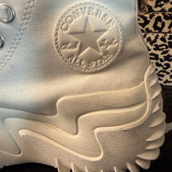 Converse Off-White High-Top Sneakers - Picture 5 of 5